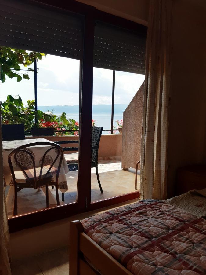 Nate Apartments Ohrid Bagian luar foto