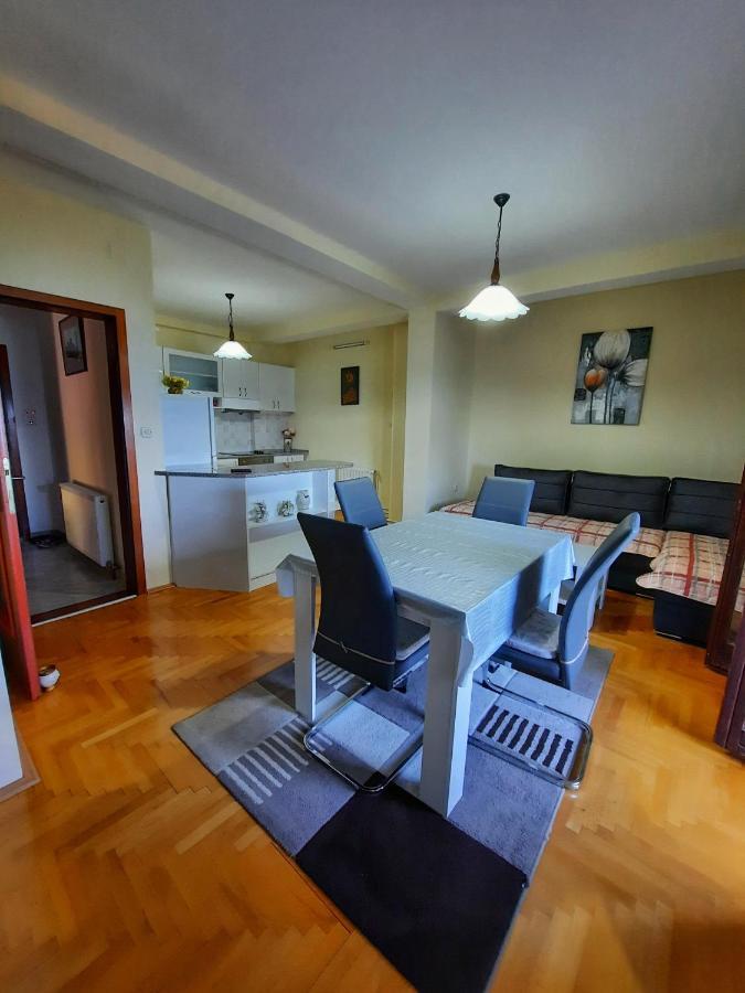 Nate Apartments Ohrid Bagian luar foto